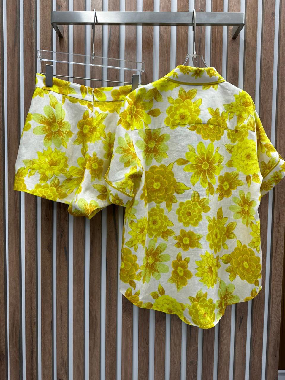 КОСТЮМ ALEMAIS детальное фото