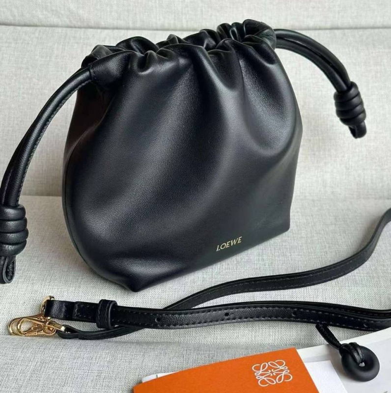 СУМКА LOEWE фото