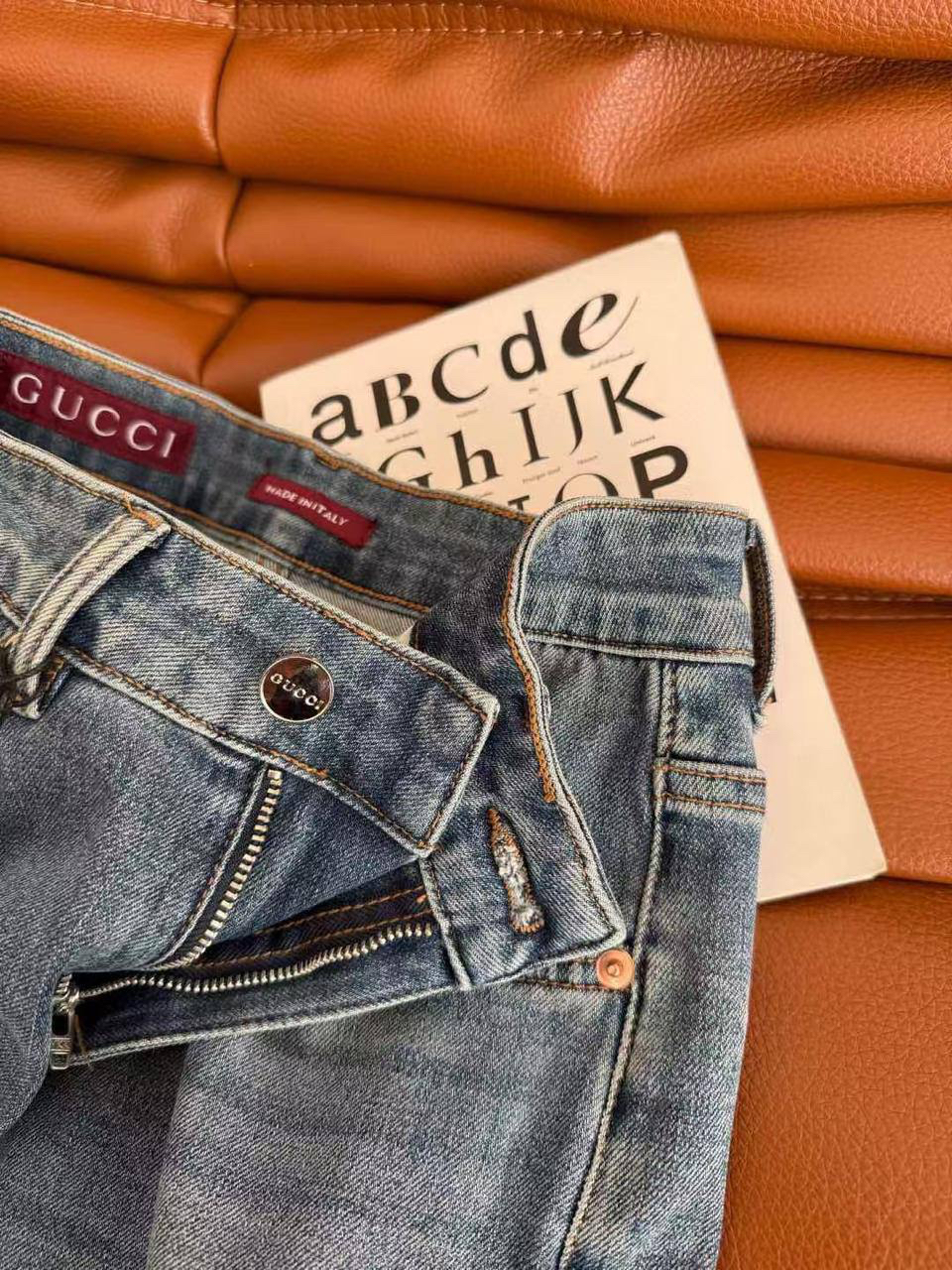 ДЖИНСЫ GUCCI детальное фото