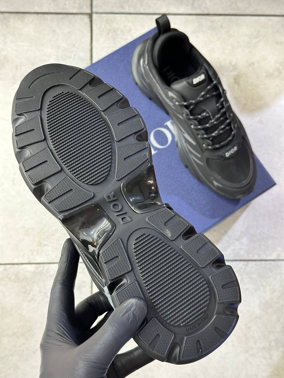 МУЖСКИЕ КРОССОВКИ CHRISTIAN DIOR детальное фото