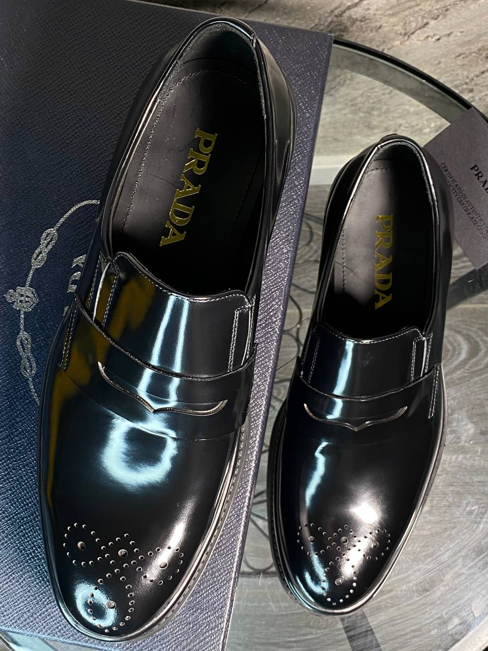 МУЖСКИЕ ЛОФЕРЫ PRADA детальное фото