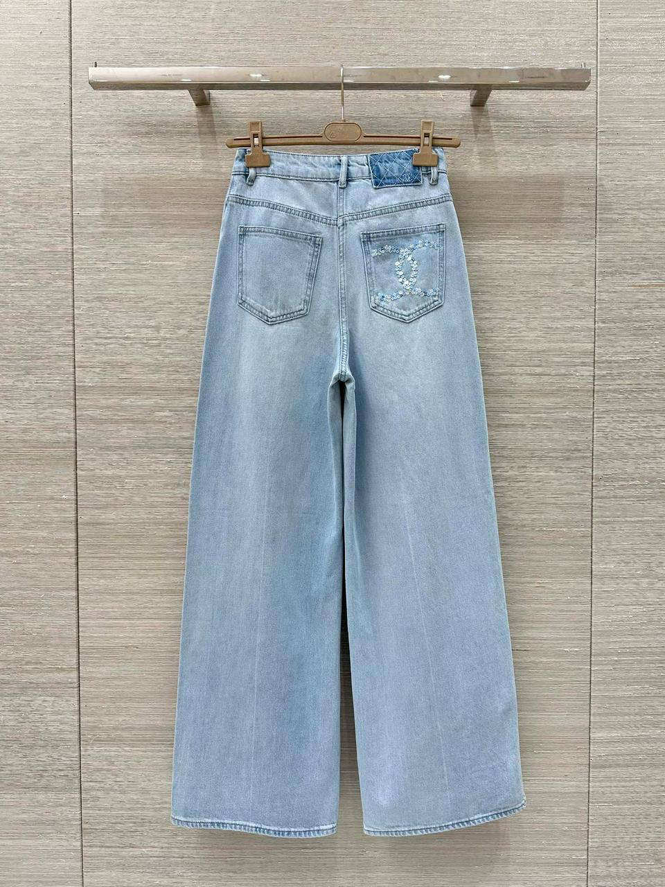 ДЖИНСЫ CHANEL детальное фото