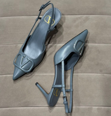 ТУФЛИ VALENTINO фото