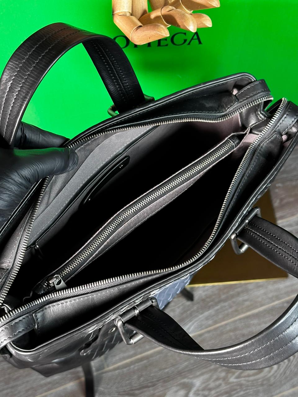 МУЖСКОЙ ПОРТФЕЛЬ BOTTEGA VENETA детальное фото