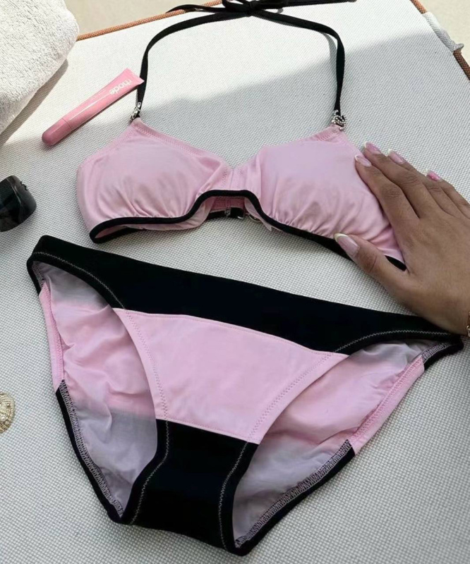 КУПАЛЬНИК CHANEL фото