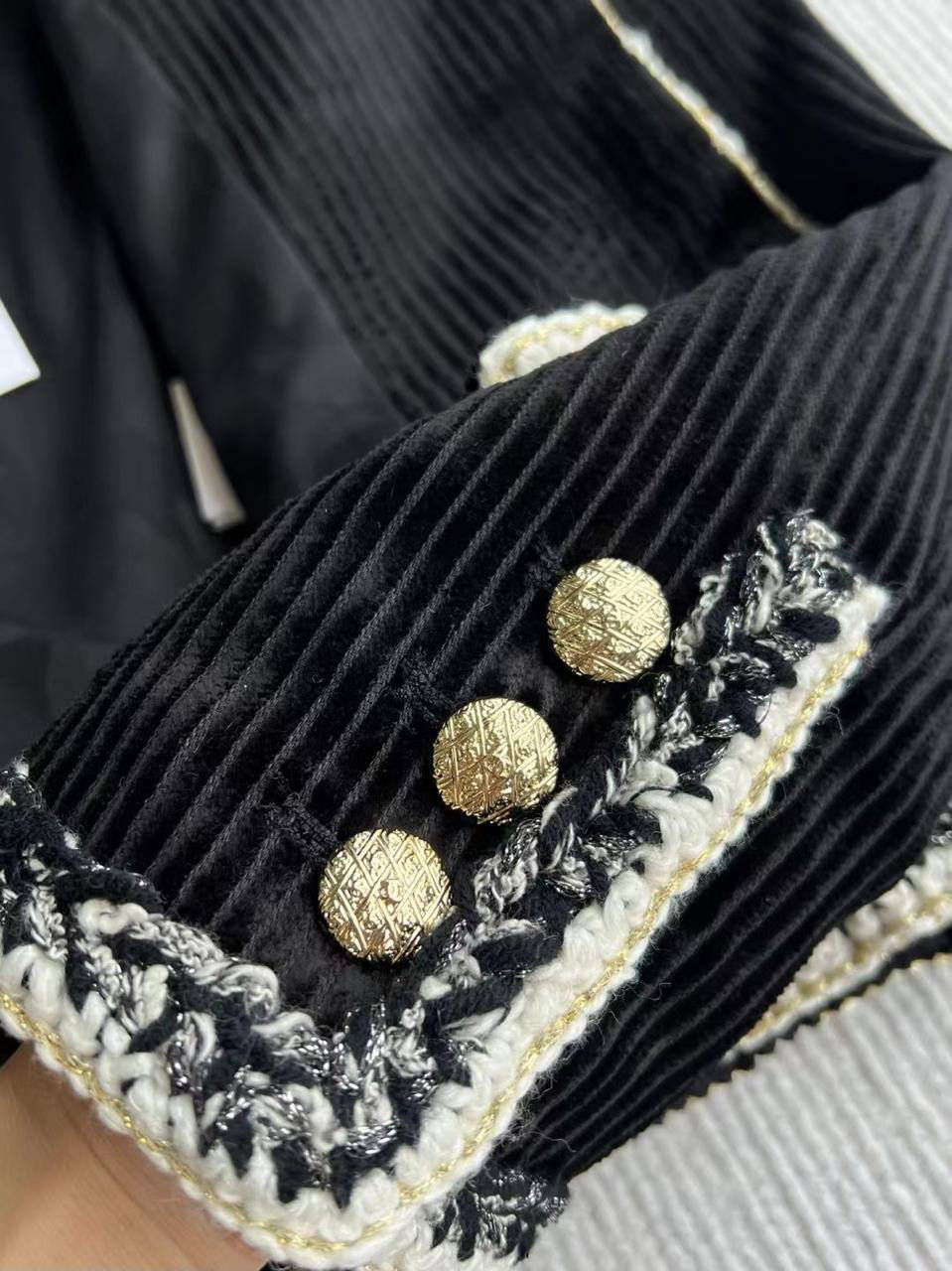 ПИДЖАК CHANEL детальное фото