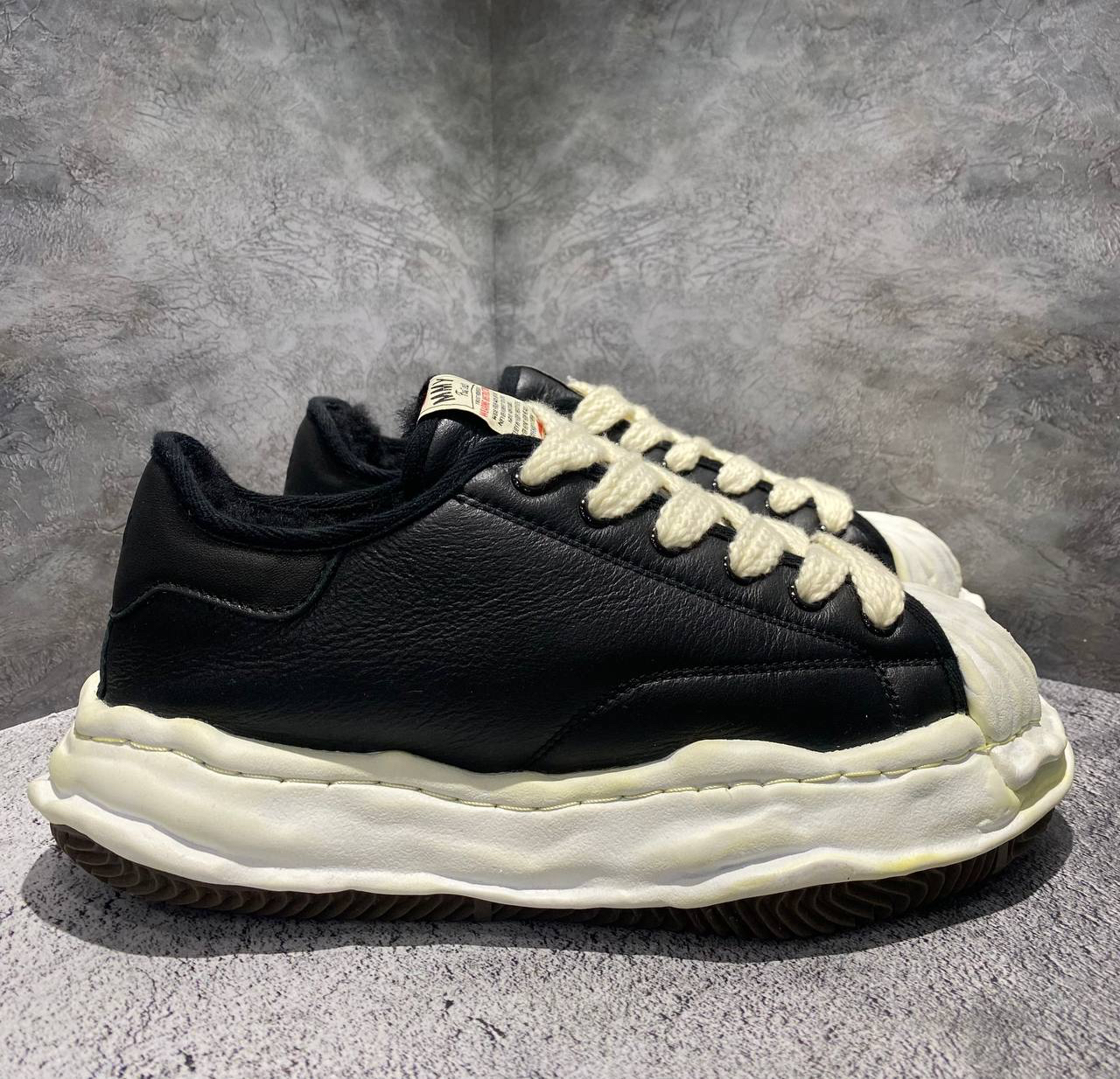 КРОССОВКИ MAISON MIHARA детальное фото