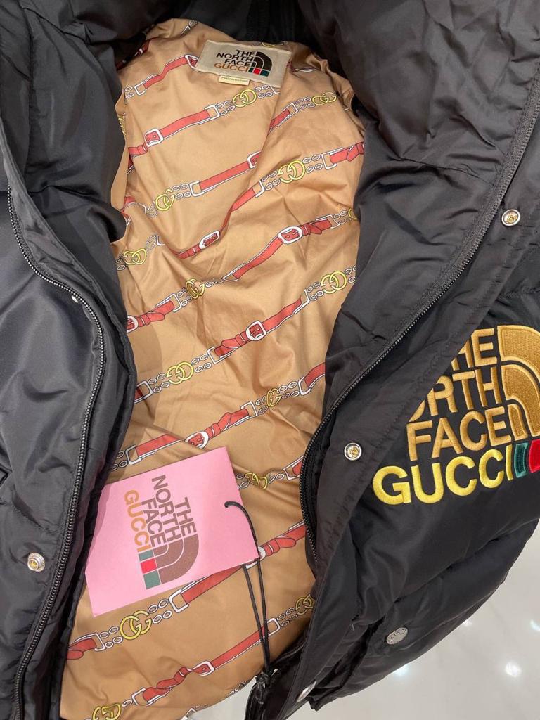 ПУХОВИК GUCCI детальное фото