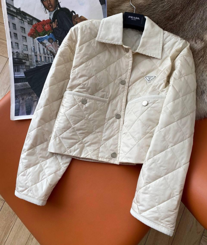 КУРТКА PRADA фото
