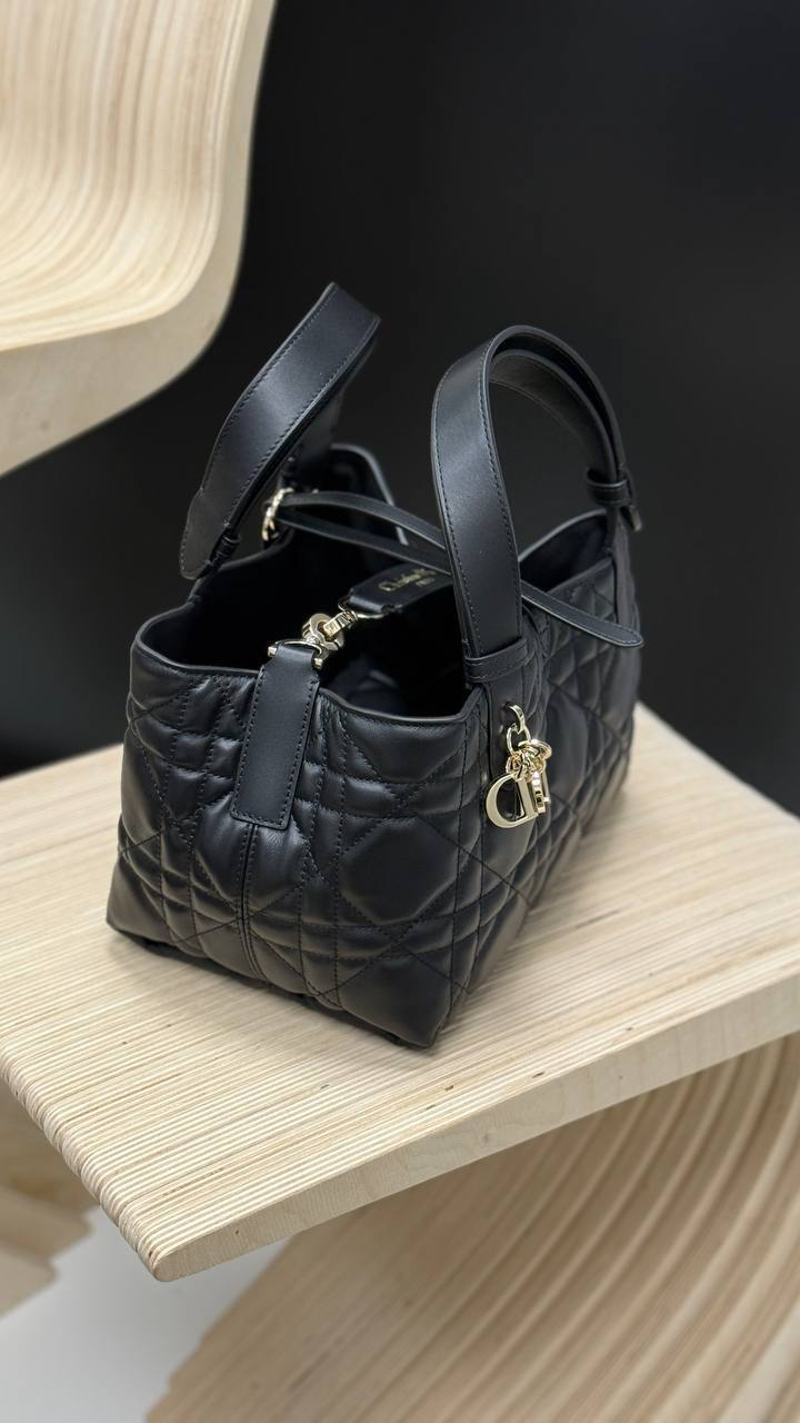 СУМКА CHRISTIAN DIOR детальное фото