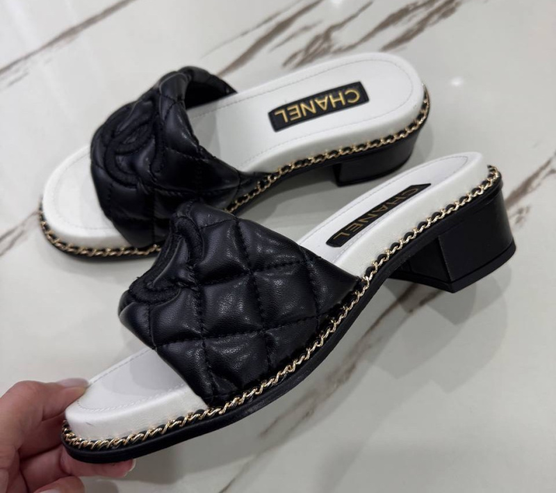 ШЛЕПКИ CHANEL фото