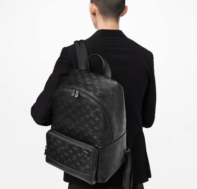 МУЖСКОЙ РЮКЗАК LOUIS VUITTON детальное фото