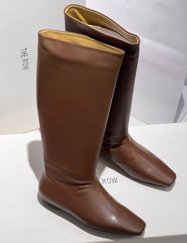 САПОГИ THE ROW фото