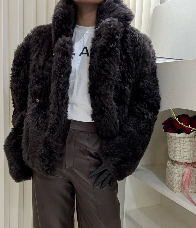 ШУБА FENDI фото