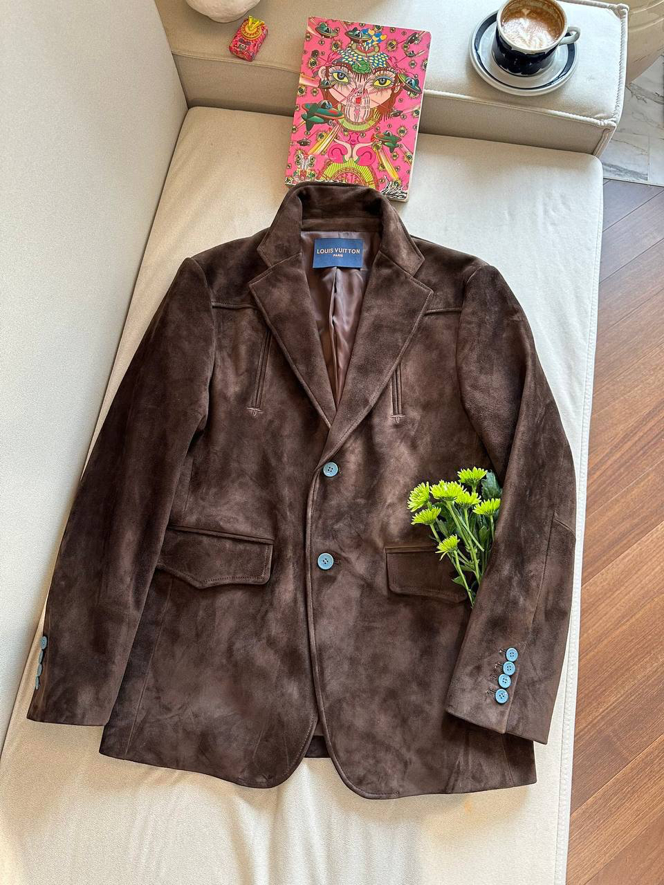 КУРТКА LOUIS VUITTON детальное фото