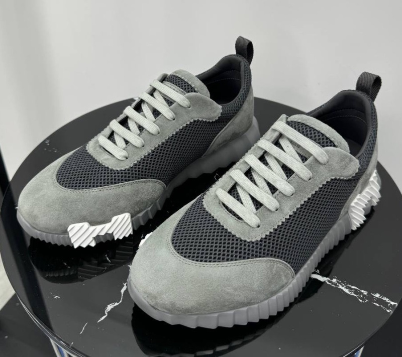 МУЖСКИЕ КРОССОВКИ HERMES фото