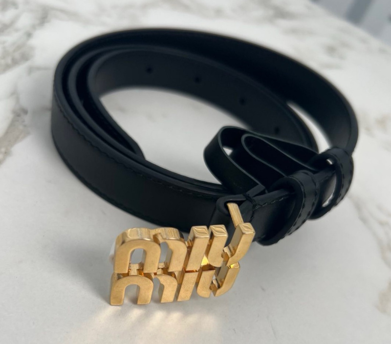 ЖЕНСКИЙ РЕМЕНЬ MIU MIU фото