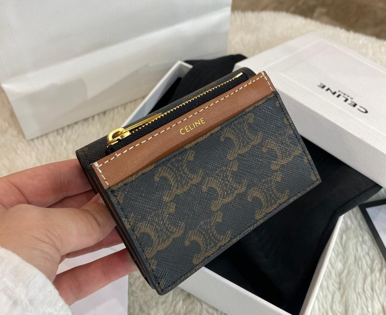 КОШЕЛЕК CELINE детальное фото