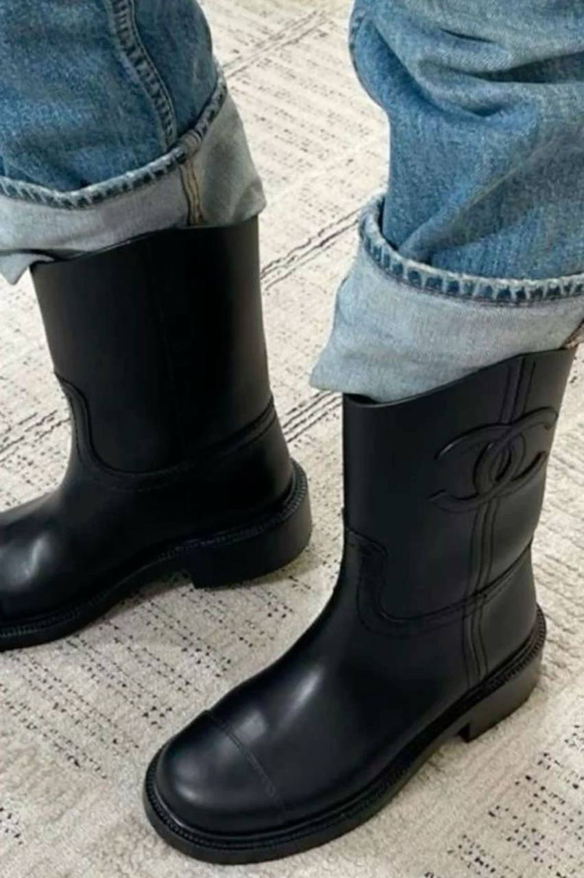 САПОГИ CHANEL детальное фото