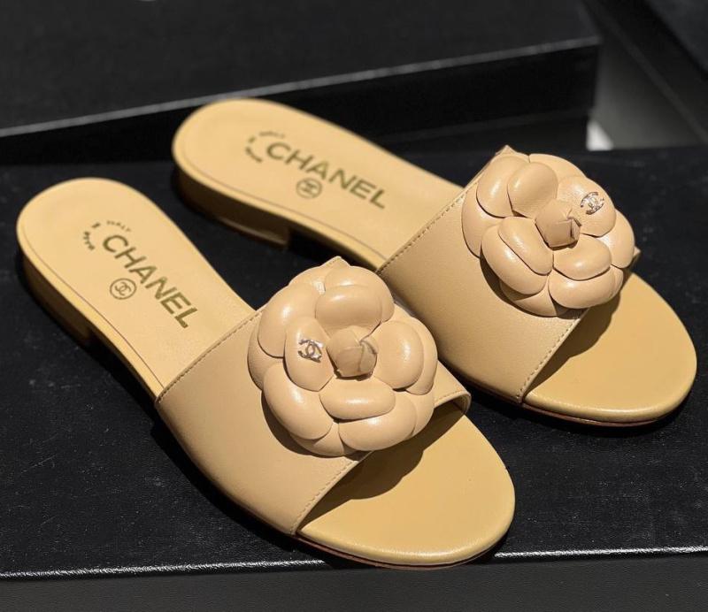 ШЛЕПКИ CHANEL фото