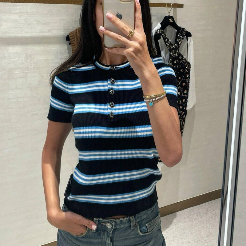 ФУТБОЛКА CHANEL фото