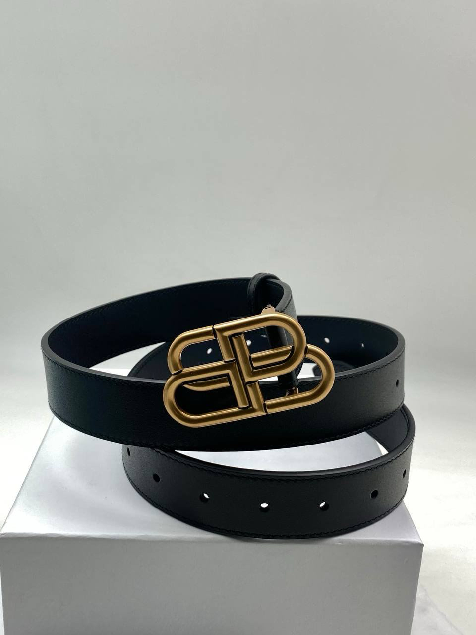 ЖЕНСКИЙ РЕМЕНЬ BALENCIAGA детальное фото