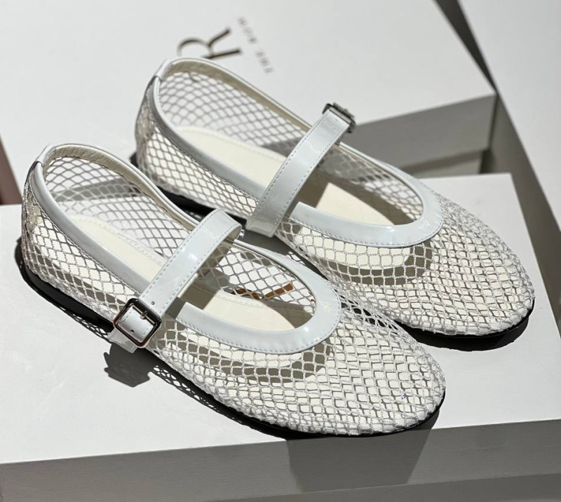 БАЛЕТКИ THE ROW фото