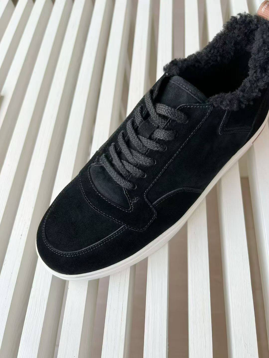 МУЖСКИЕ КЕДЫ LORO PIANA детальное фото