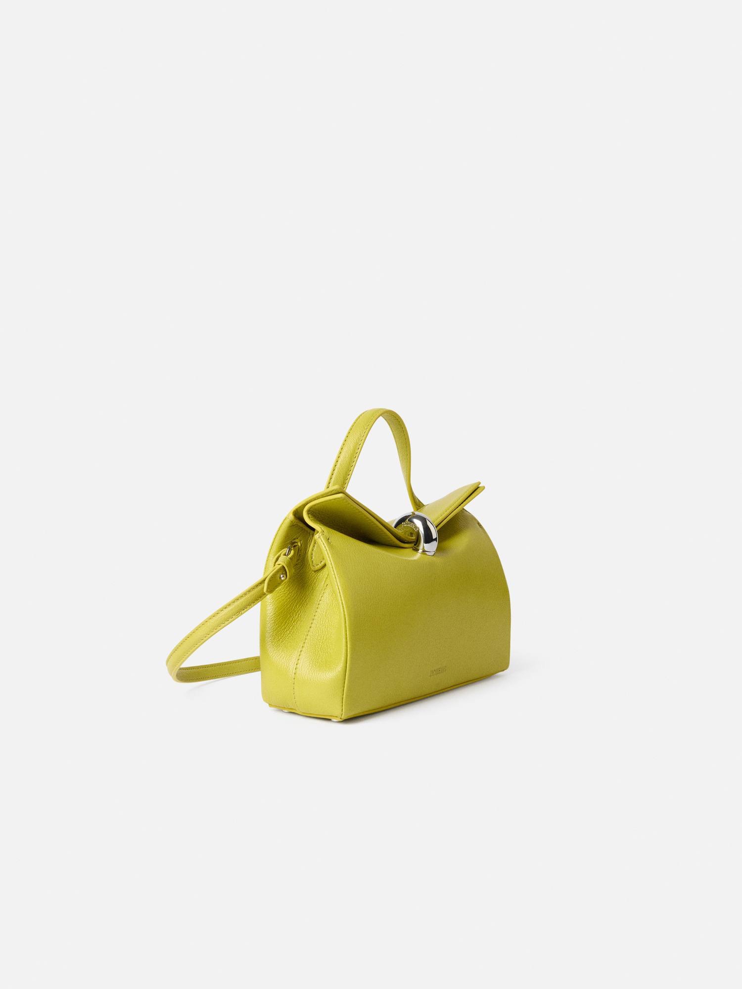 СУМКА JACQUEMUS детальное фото