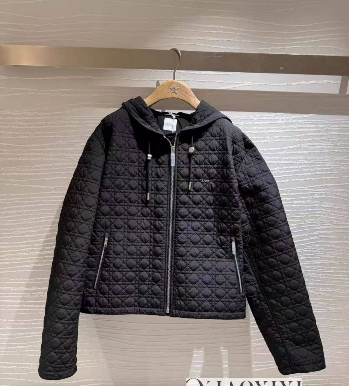 КУРТКА CHRISTIAN DIOR детальное фото