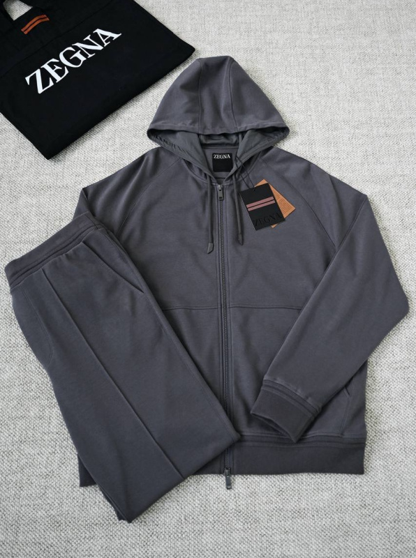 МУЖСКОЙ КОСТЮМ ZEGNA фото