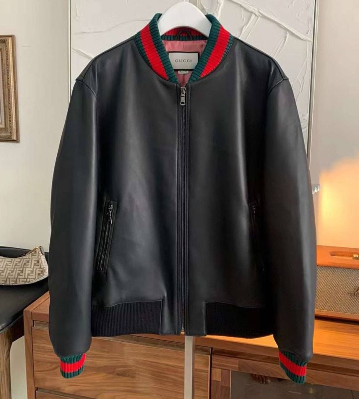 БОМБЕР GUCCI фото