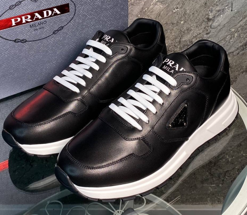 МУЖСКИЕ КРОССОВКИ PRADA фото