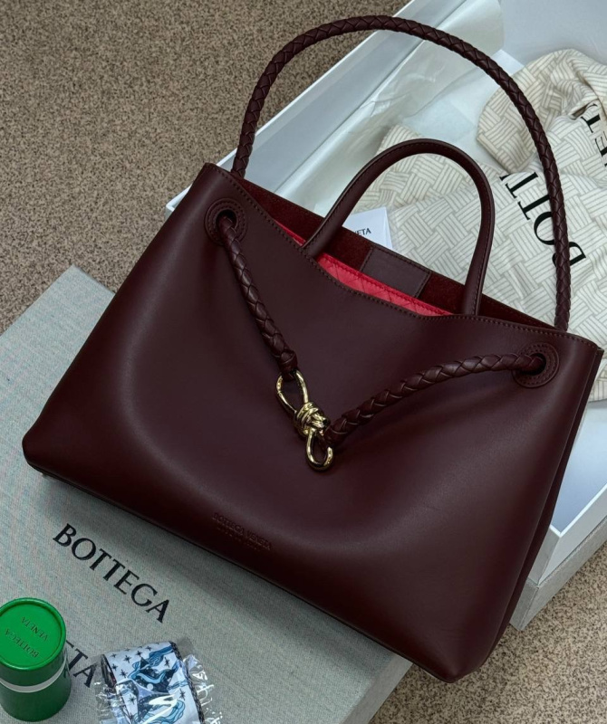 СУМКА BOTTEGA VENETA фото