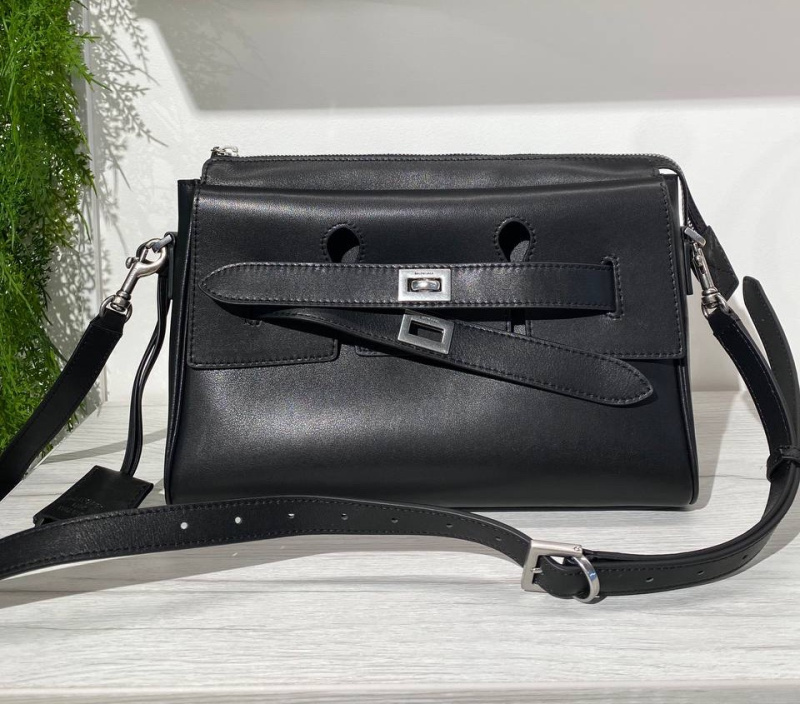 СУМКА BALENCIAGA фото