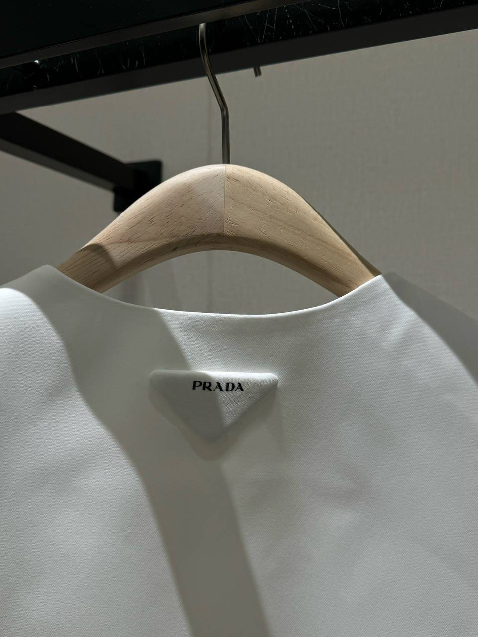 ЖИЛЕТ PRADA детальное фото