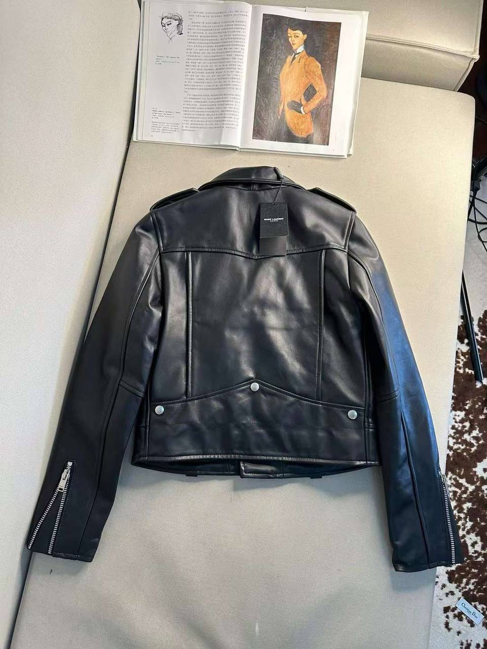 КУРТКА SAINT LAURENT детальное фото