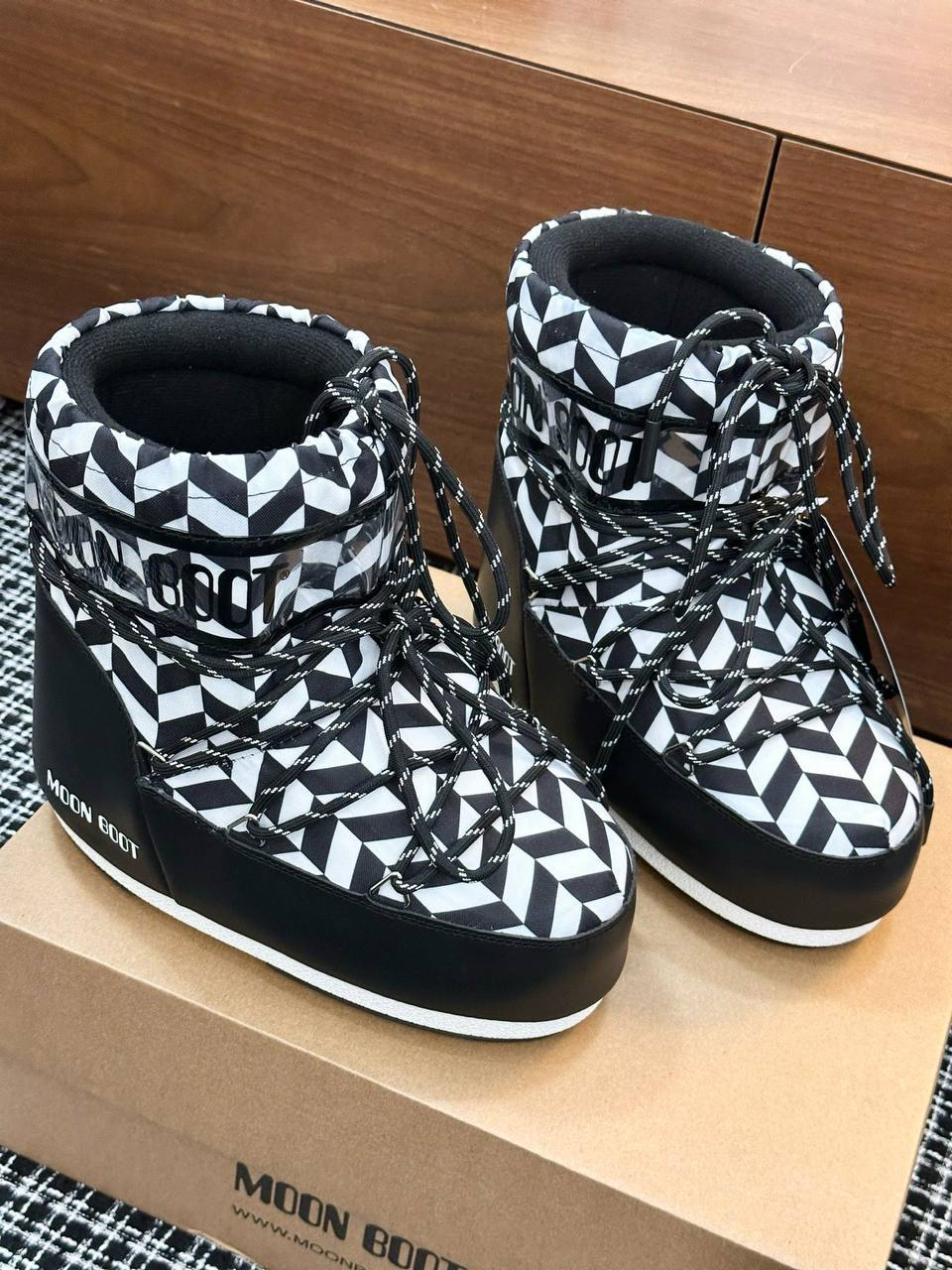 ДУТИКИ MOON BOOT детальное фото