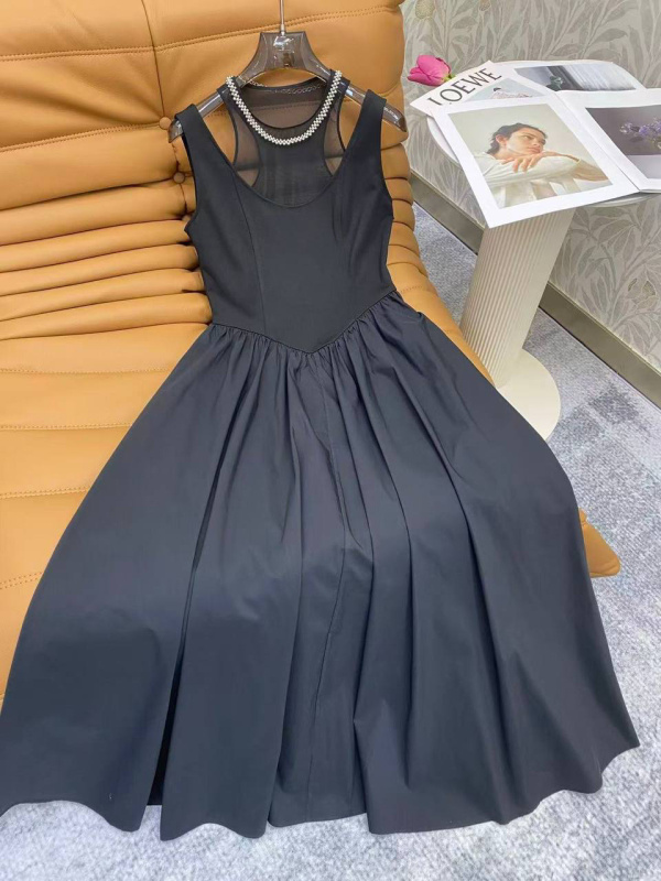 ПЛАТЬЕ VALENTINO фото