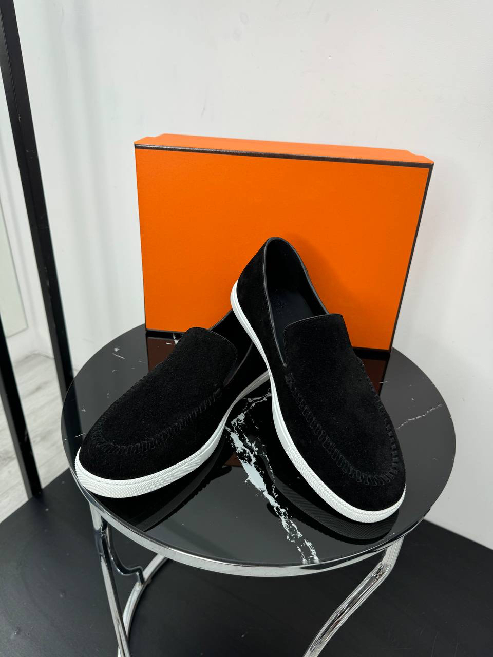 МУЖСКИЕ ЛОФЕРЫ HERMES детальное фото