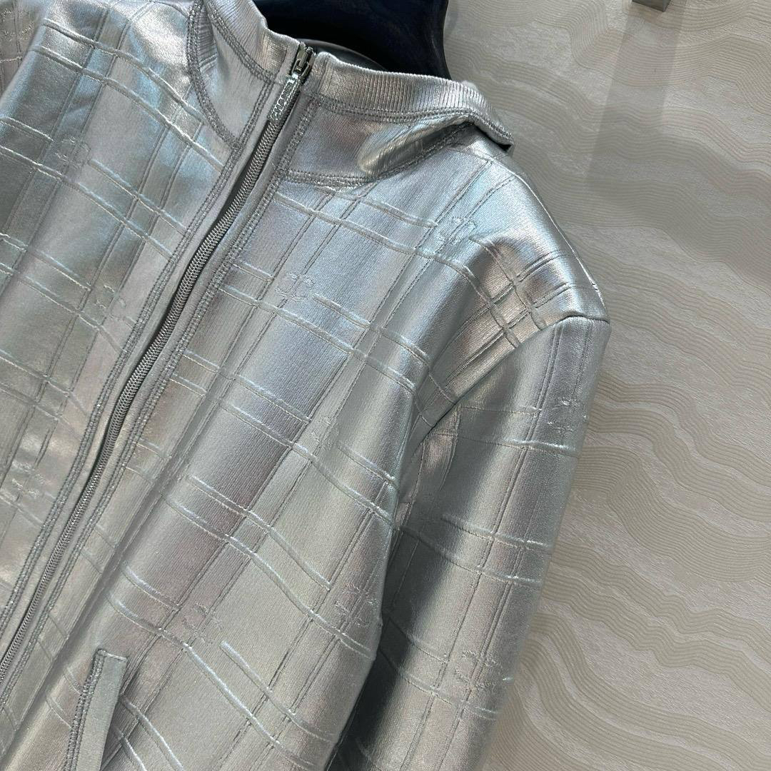 БОМБЕР CHANEL детальное фото