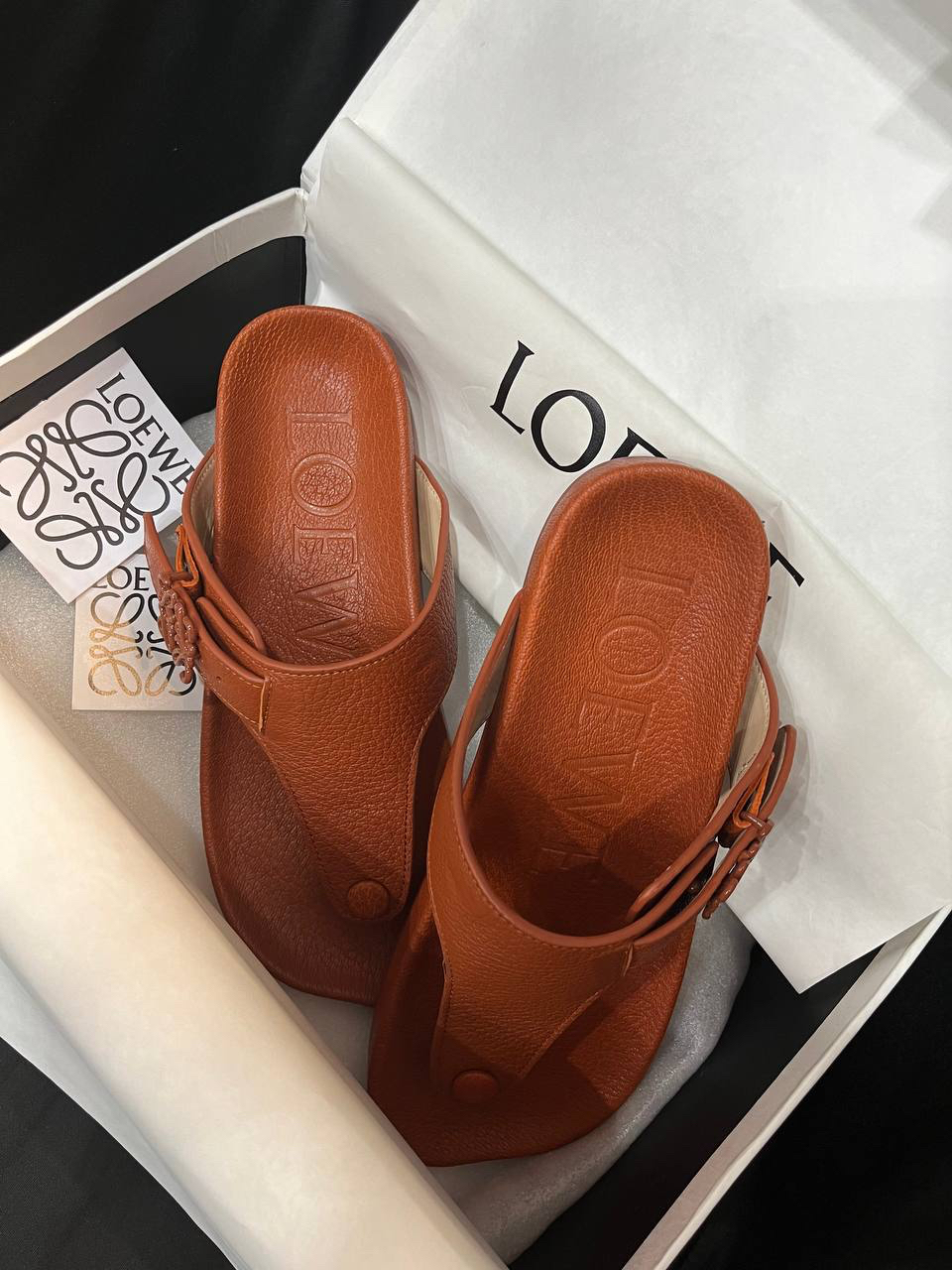 ШЛЕПКИ LOEWE детальное фото