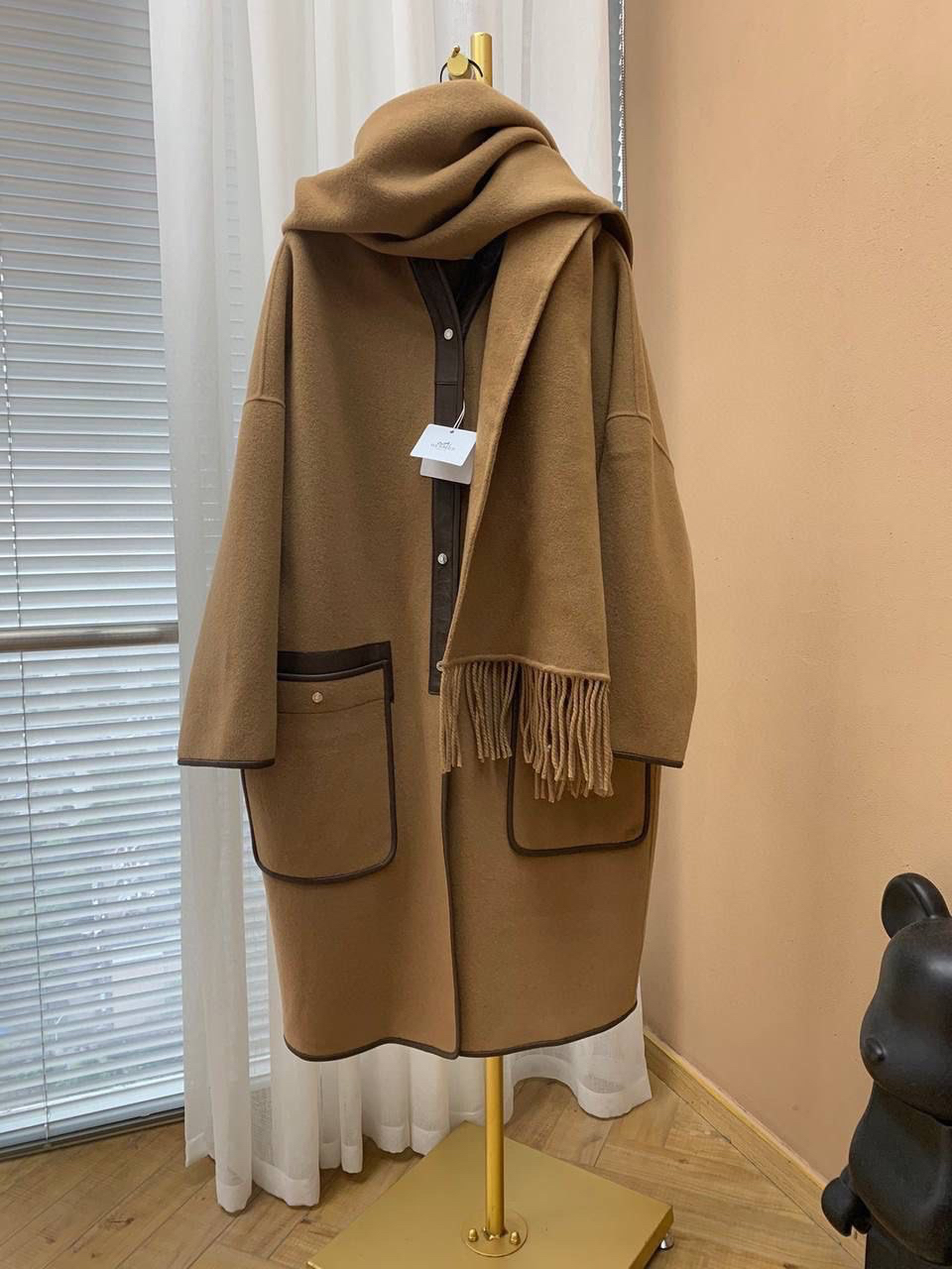 ПАЛЬТО HERMES детальное фото