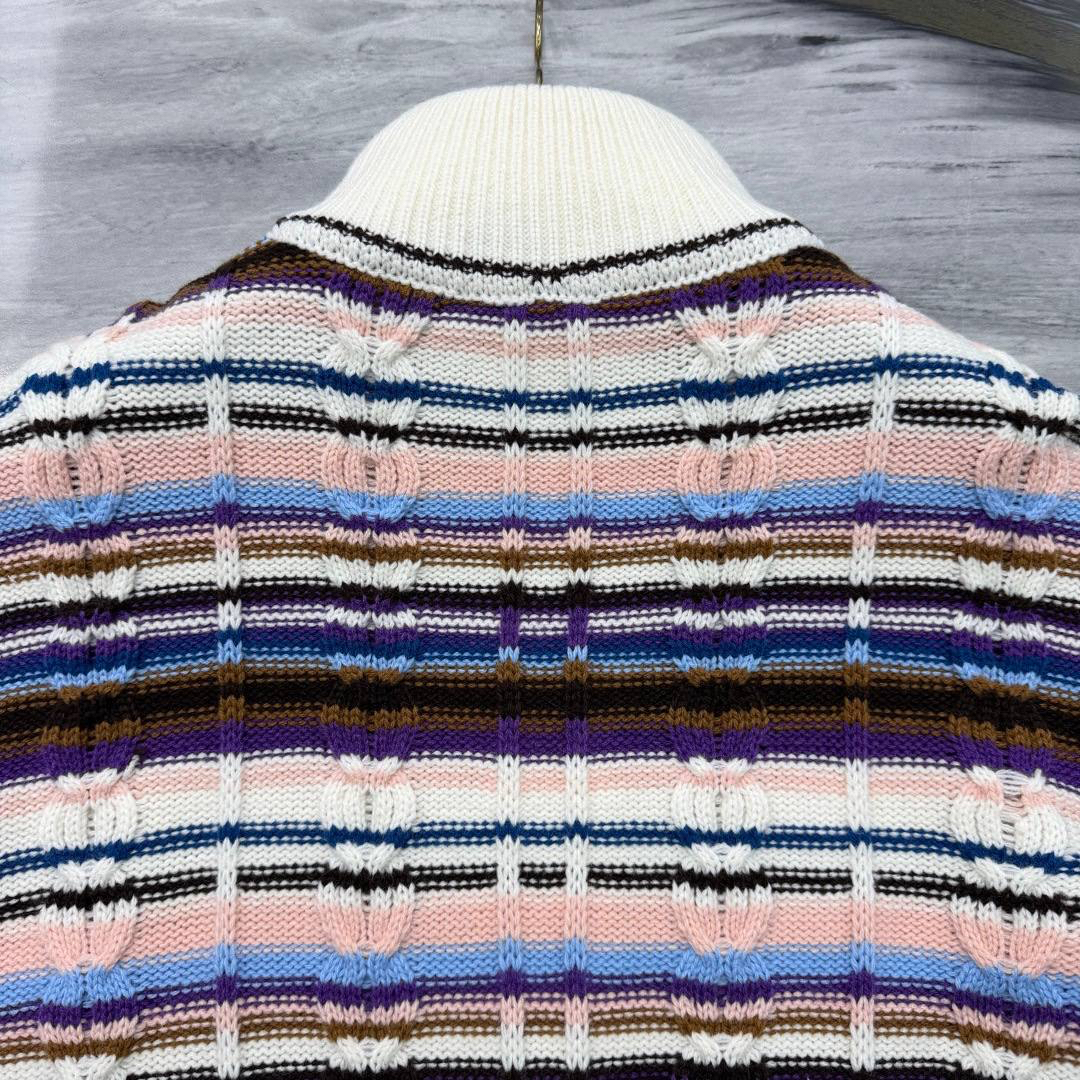 МУЖСКОЙ КАРДИГАН LOUIS VUITTON детальное фото