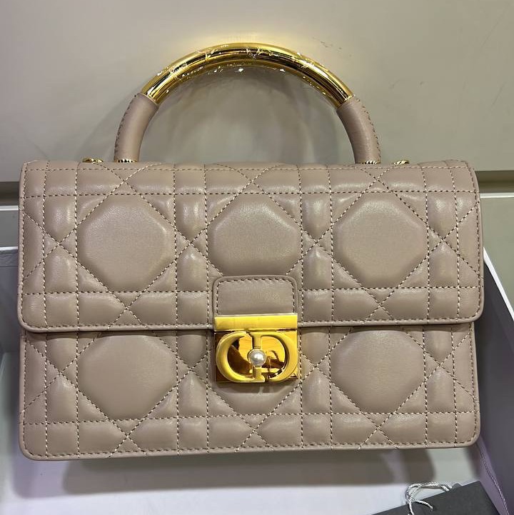 СУМКА CHRISTIAN DIOR фото