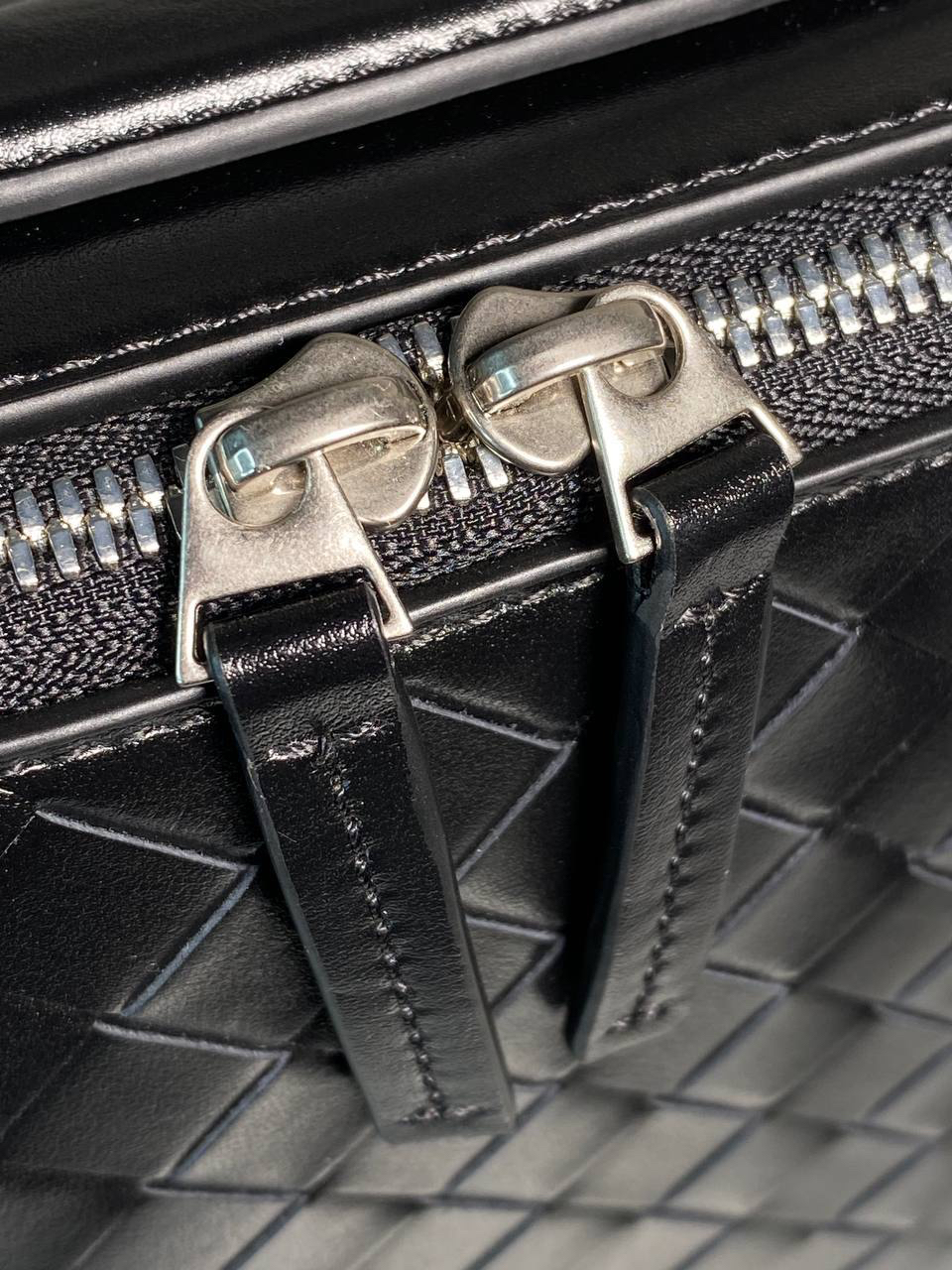 МУЖСКОЙ ПОРТФЕЛЬ BOTTEGA VENETA детальное фото