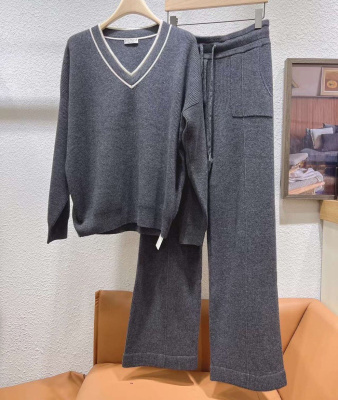 КОСТЮМ BRUNELLO CUCINELLI фото