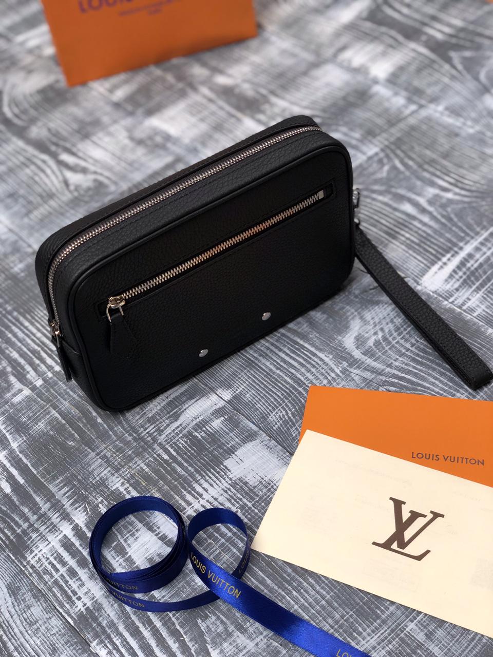 МУЖСКОЙ КЛАТЧ LOUIS VUITTON детальное фото