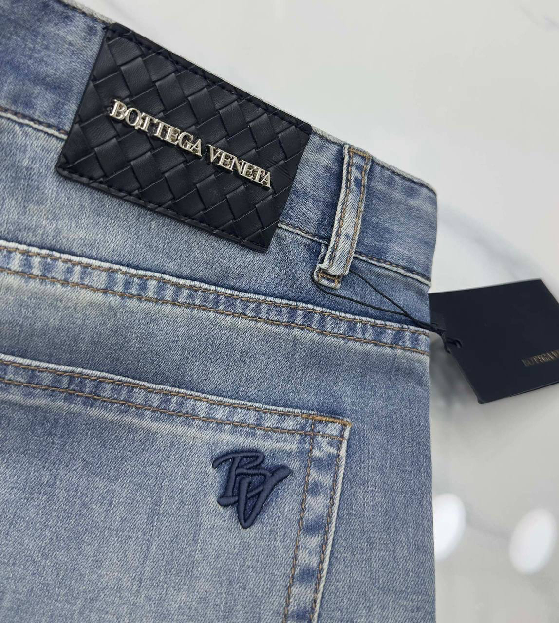 МУЖСКИЕ ДЖИНСЫ BOTTEGA VENETA детальное фото