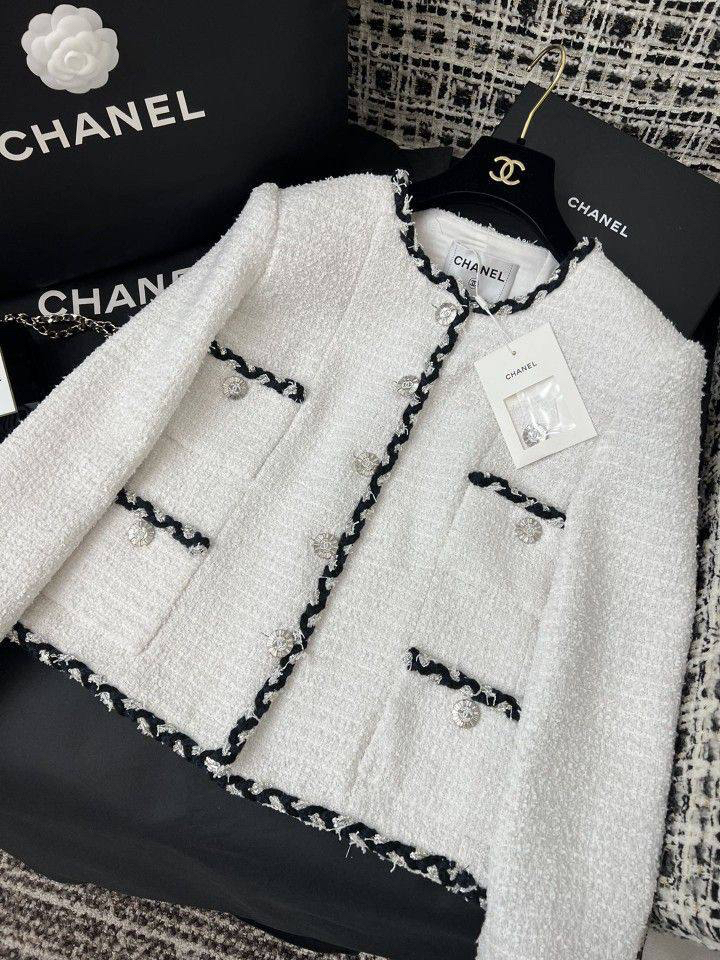 ПИДЖАК CHANEL детальное фото